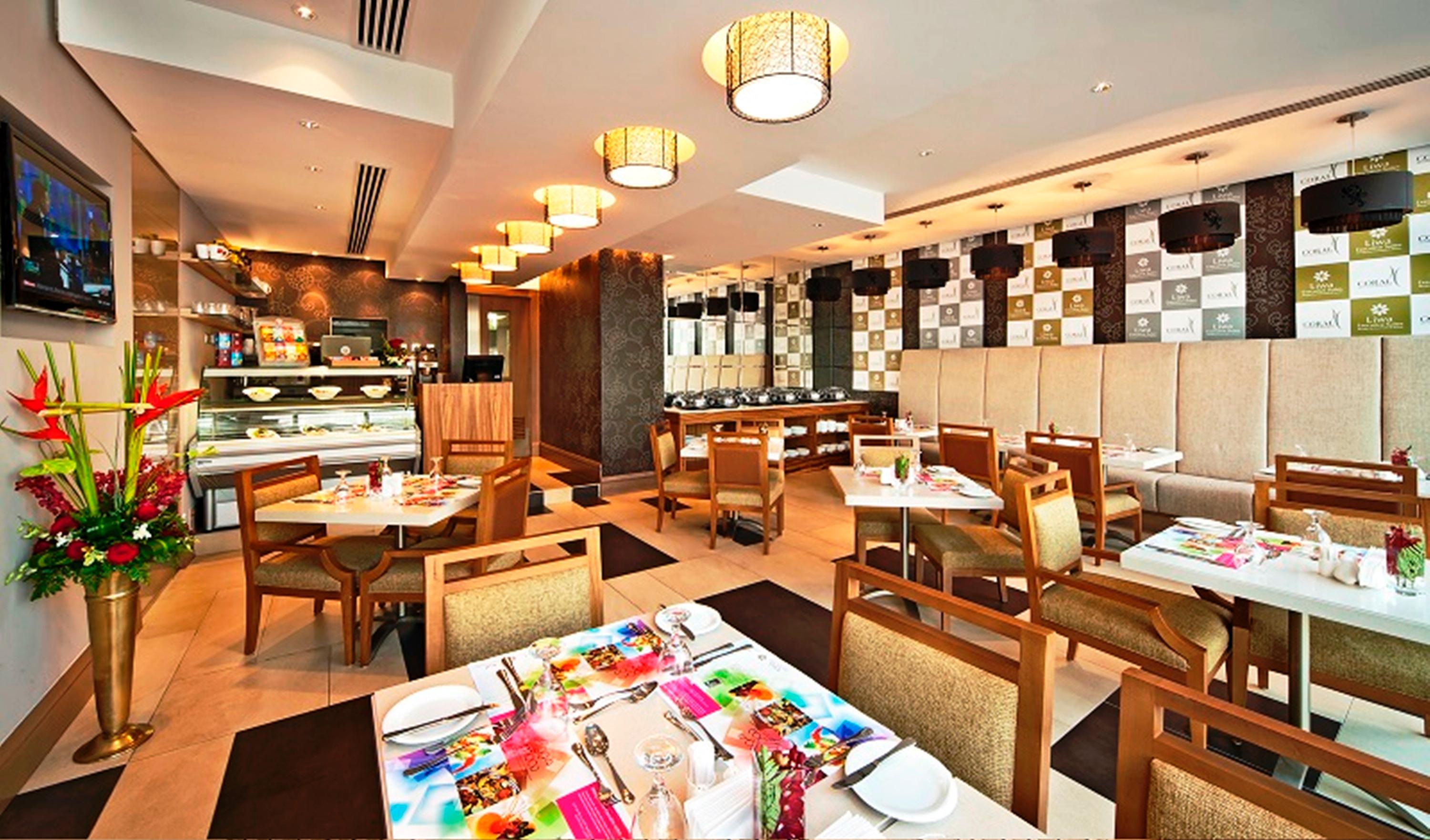 Oaks Liwa Executive Suites Abu Dabi Restoran fotoğraf