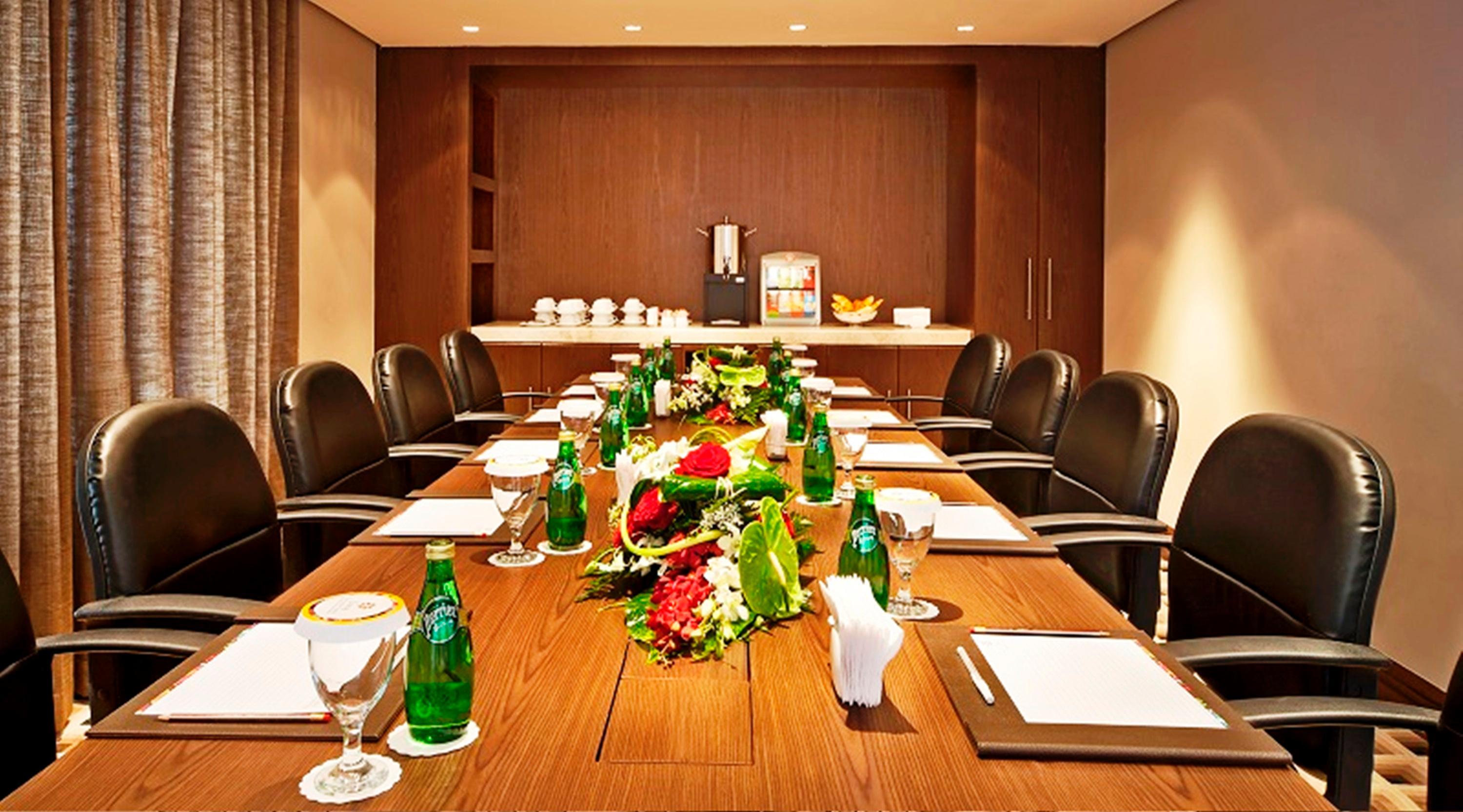 Oaks Liwa Executive Suites Abu Dabi Dış mekan fotoğraf